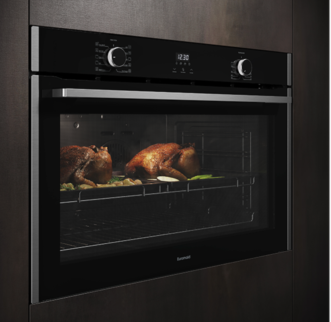 Euromaid EO910TS 90cm Built-In Oven with huge 148L capacity, 10 multifunction