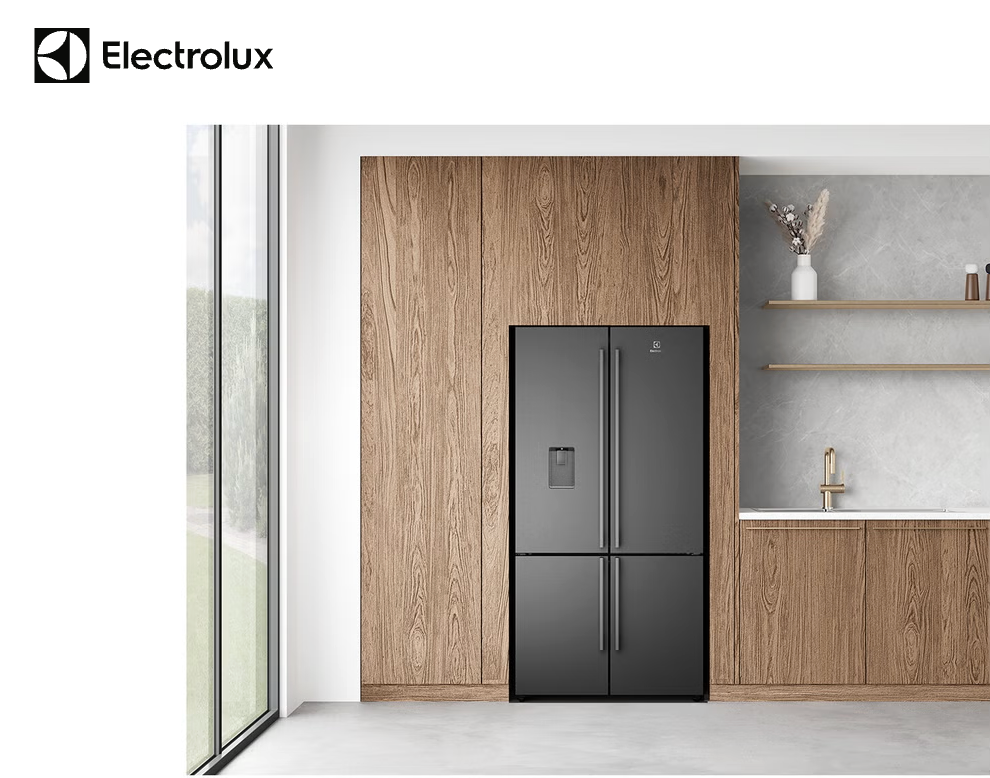 Electrolux EQE5657BA 562L Black Quad Door Fridge