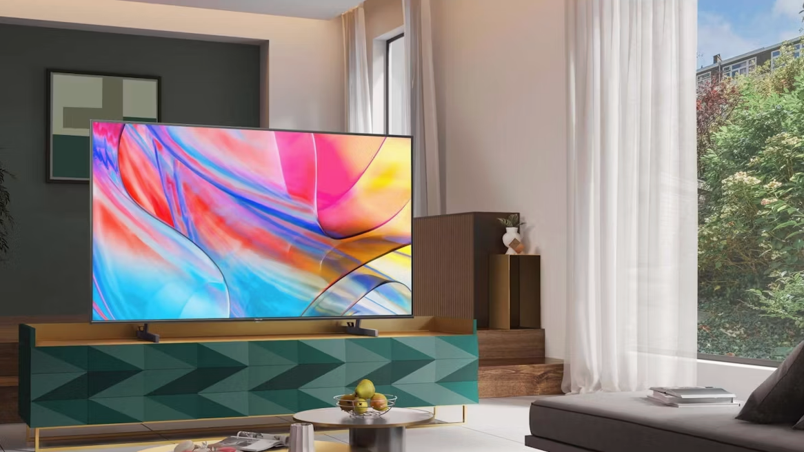 85Q6QAU 85" QLED 4K Smart Google TV featuring Dolby Vision, Dolby Atmos, AI 4K Upscaler